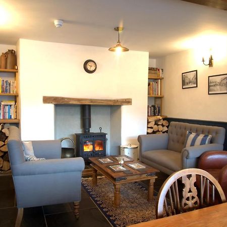 Bridge House Bed & Breakfast Bampton  Exterior photo